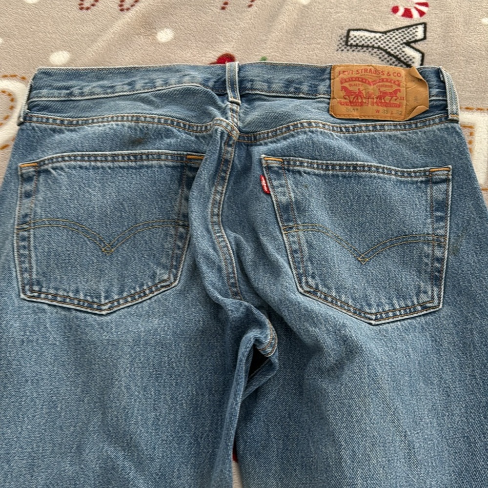 Men’s Levi jeans - Picture 6 of 10